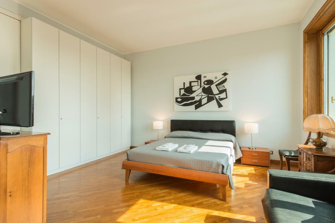Bnbutler - Duomo Apartment - Galleria Unione Milán Exteriér fotografie